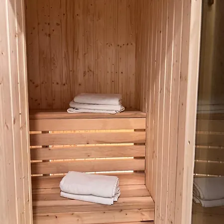 Lejlighed Family & Business Sauna Baltic Horizon No 3 Premium - 3 Bedroom With Private Sauna, Jacuzzi, Rooftop Gym & Panoramic Terrace, Balcony, Underground Garage
