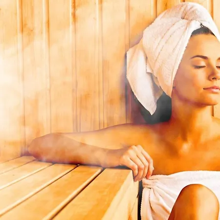 Family & Business Sauna Baltic Horizon No 3 Premium - 3 Bedroom With Private Sauna, Jacuzzi, Rooftop Gym & Panoramic Terrace, Balcony, Underground Garage Lägenhet Gdańsk