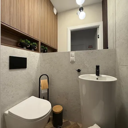 Family & Business Sauna Baltic Horizon No 3 Premium - 3 Bedroom With Private Sauna, Jacuzzi, Rooftop Gym & Panoramic Terrace, Balcony, Underground Garage Apartment