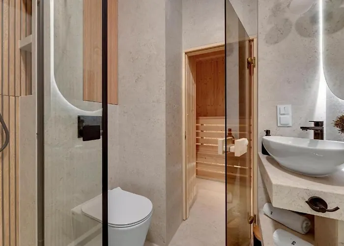 アパート Family & Business Sauna Baltic Horizon No 3 Premium - 3 Bedroom With Private Sauna, Jacuzzi, Rooftop Gym & Panoramic Terrace, Balcony, Underground Garage