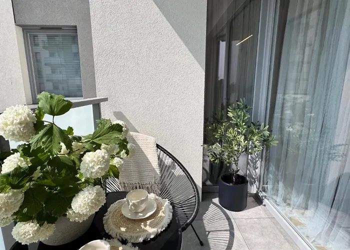 アパート Family & Business Sauna Baltic Horizon No 3 Premium - 3 Bedroom With Private Sauna, Jacuzzi, Rooftop Gym & Panoramic Terrace, Balcony, Underground Garage グダニスク