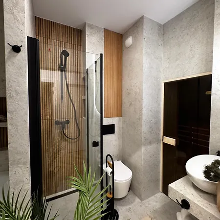 Family & Business Sauna Baltic Horizon No 3 Premium - 3 Bedroom With Private Sauna, Jacuzzi, Rooftop Gym & Panoramic Terrace, Balcony, Underground Garage 公寓 *